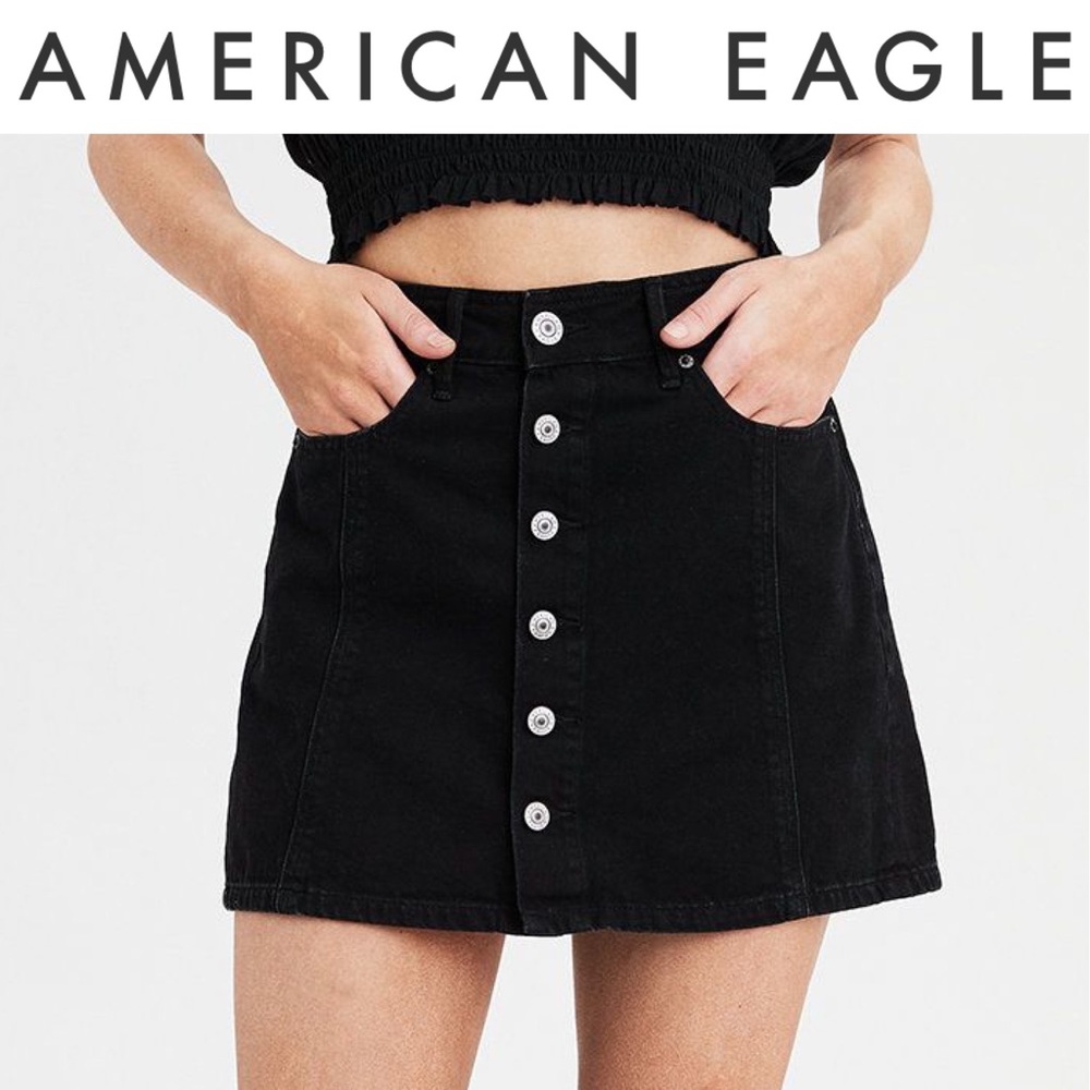 🌟 MUST GO 🌟 American Eagle Outfitters black button up denim high waisted skirt